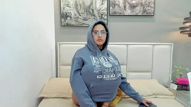 Kendra_london - Show Hot