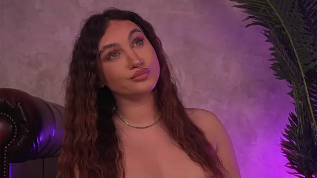 ValentinaMonroee - dildo fuck missionary