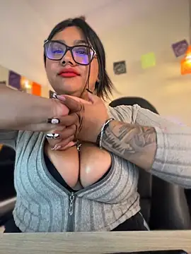 _Dulcinea_1 - boobs +oil