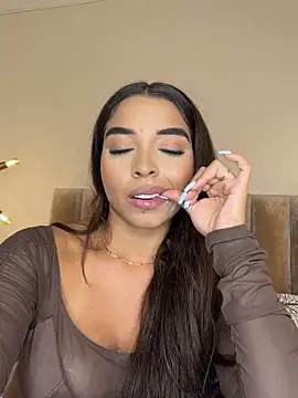 AnnyVega__