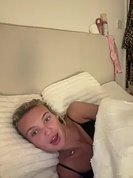 Summerblue_ - Striptease✨