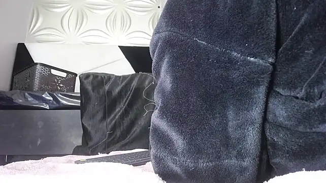 Beauti_wild25 - spit pussy