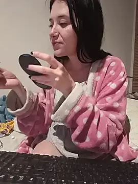 Isabella_21x - zoom pussy