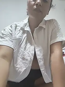 Xiomara_angels - undress me