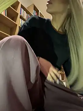 AlyssaFoxx_