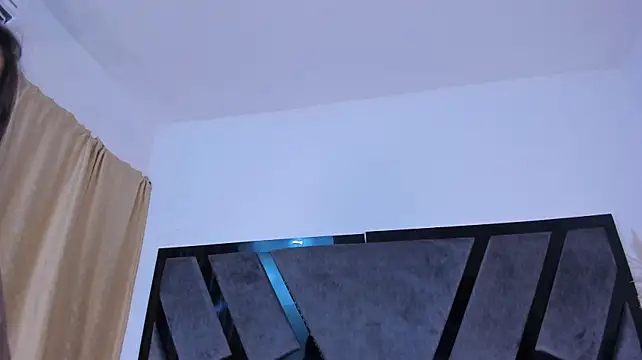 AmbarBrownn1_ - Show boob