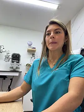 Alicee16 - El gordo ver y tocar mi abdomen definido