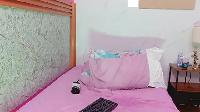 Littleebonymommy - FINGER PUSSY🤘🏻🥵