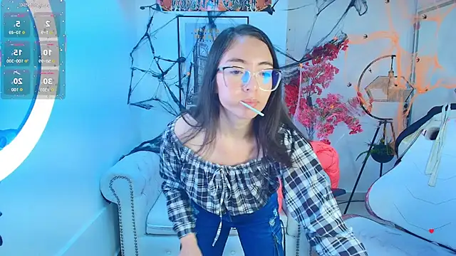 Veronica_miiller - Spnasks ass + off panty + oil