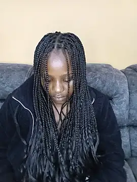 Cherrybabes - Last tipper gets a free whatsapp call