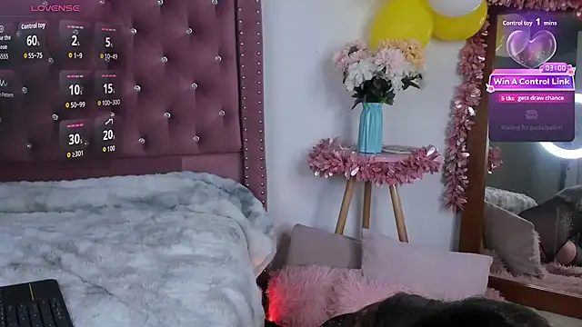 Noa_bunny_ - makes ass red