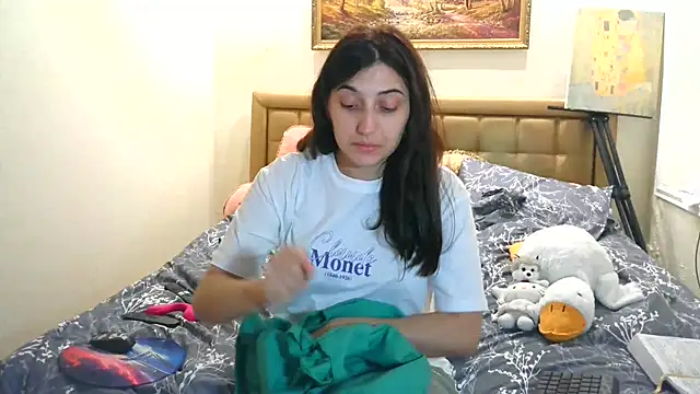 Iren - show tits