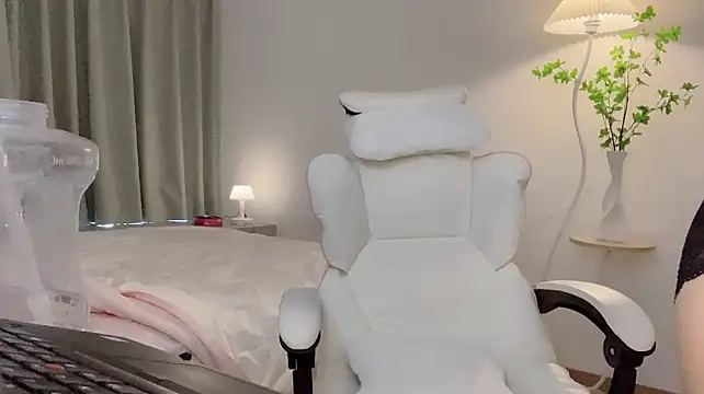 Annie-3 - 等一位 霸气多精 的哥哥 秒掉目标奖励5min