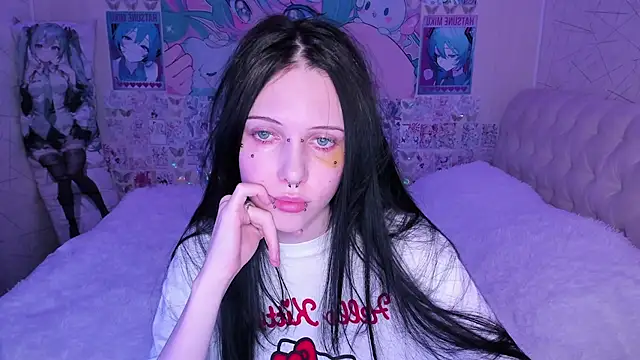 SugarBunny18 - doggy without panties