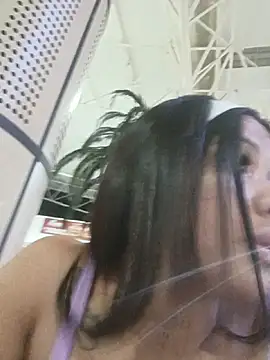 Ahsly_Duque - Flash tits with my friend👩‍❤