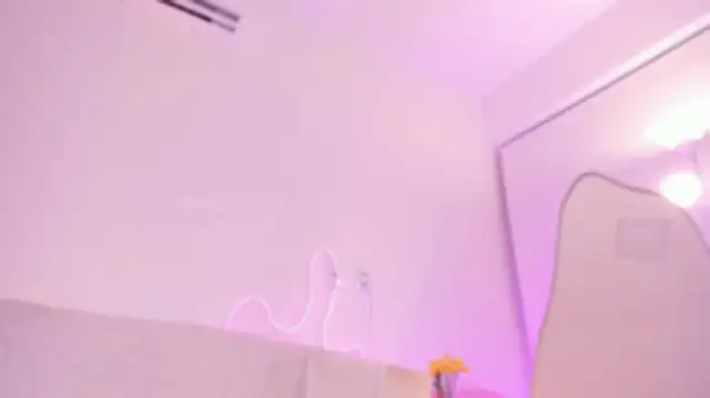 ValeriaGoss - Fingers in my ass!