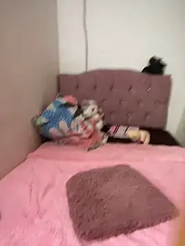 Kiaradolls - Sucking my friend's tits
