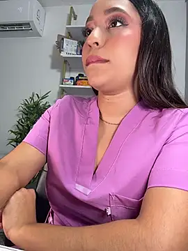 MiaCamille_ - ass very red