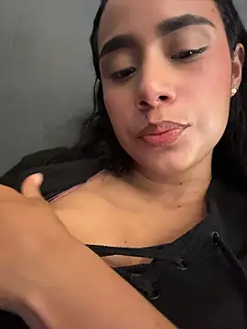 Sara-Castillo - FUCK ME IN DOGGY + PUSSY TO MOUTH🔥💦