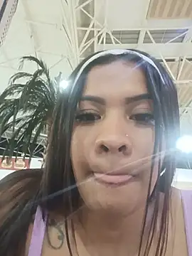 Ahsly_Duque - Flash tits un puclic