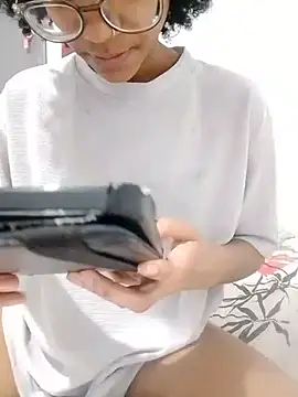Xkitty_noir - siririca até gozar🔥
