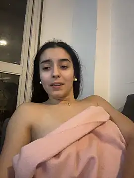 Belle_Lea - RUBBING MY PUSSY IN SECRET