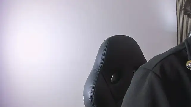 AmberGreyy_ - Flashs big boobs