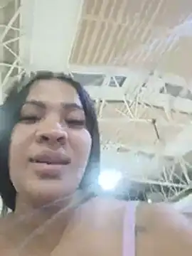 Ahsly_Duque - Flash tits un puclic
