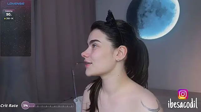 Adriana_allien - topless
