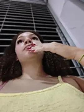 AntonellaVelvet_ - Show tits in public 🤭🍒