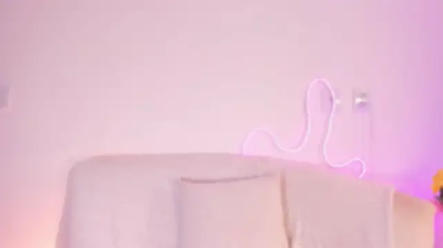 ValeriaGoss - Fingers in my ass!