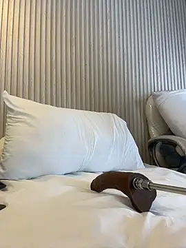 Marianna_uzcategui - tease ass + fingering