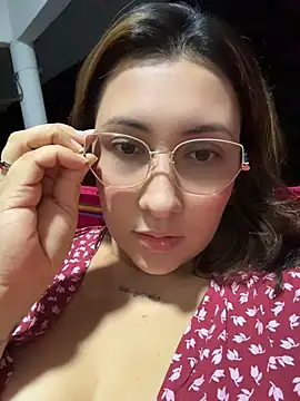 KittyObsession - Show my panty 👅🤫