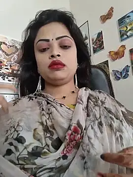 Pinky-2 - Oiling My Sexy Pussy Hole