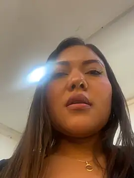 ArianaClaine - dance naked