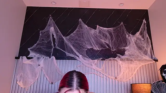 Meganreed_ - FUCK MY PUSSY WITH MY MACHINE 👻