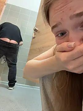 RussianWoman - squats in cam with ass and pussy spread!