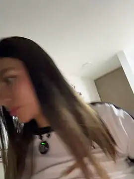 Lizzy_Mei - ✨PLUG ASS🍑 AND RUB PUSSY