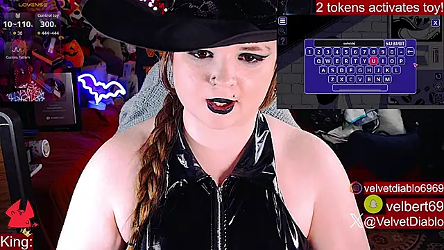 VelvetDiablo - Can I sit on your face?