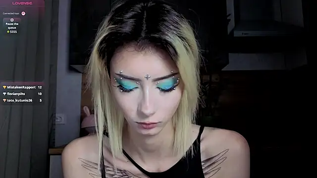 Kittysocutie - make my ass red ;)