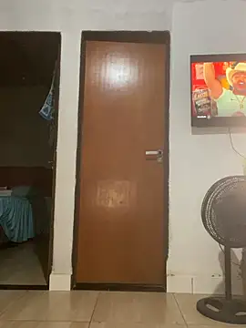 Bigostosa - Peladinha na casa 🥵🤤😈
