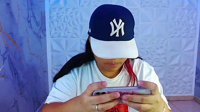 Melany_rouse18 - SUCK DILDO AND CLIP TITS