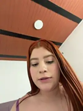 Lily_Valencia - Shows anal 🍑