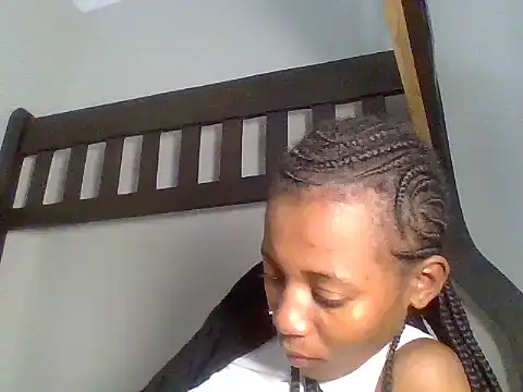 Pretty_dolll - skinny ass tits