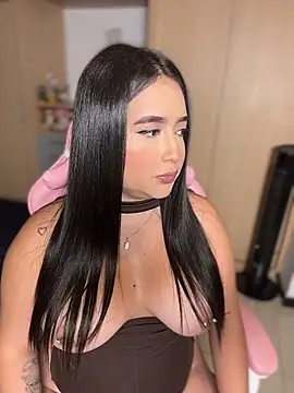 Emiily_Moore1