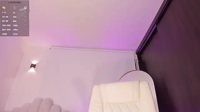 AmberLewis_ - Full Naked + Spanks Ass