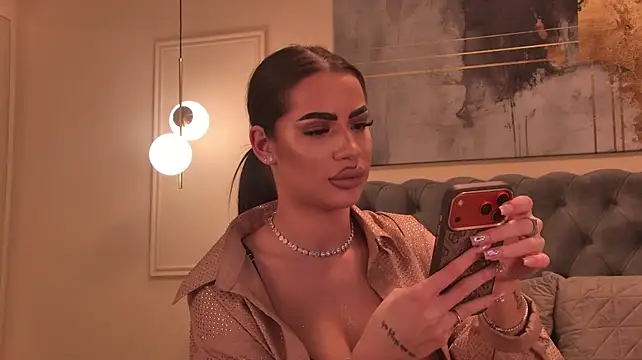 KimberShow - Let make Kimber wet