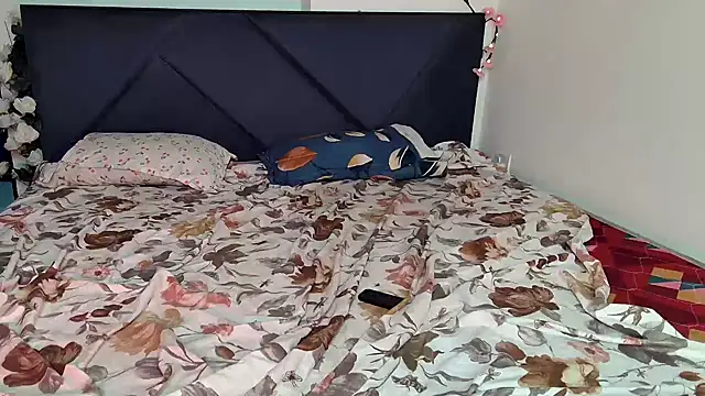 Virgin_love0 - show panty