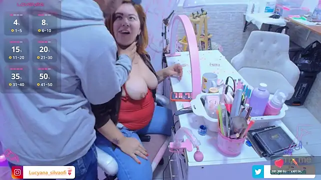 LucyanaSilva - Remove jacket