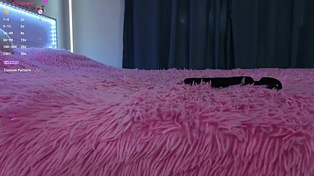 EllieDul - Spank ass with a paddle❤️